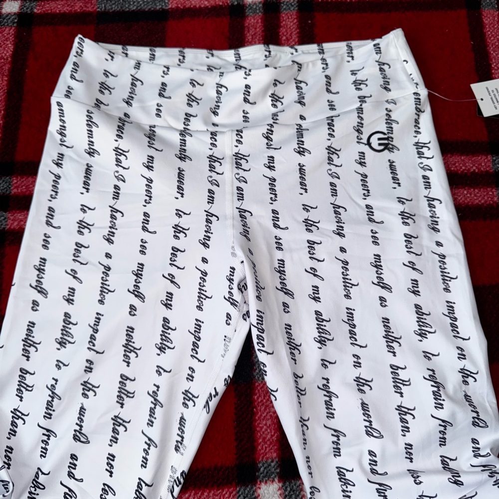 Grrrl Next Level White Script Print Leggings NWT - image 3